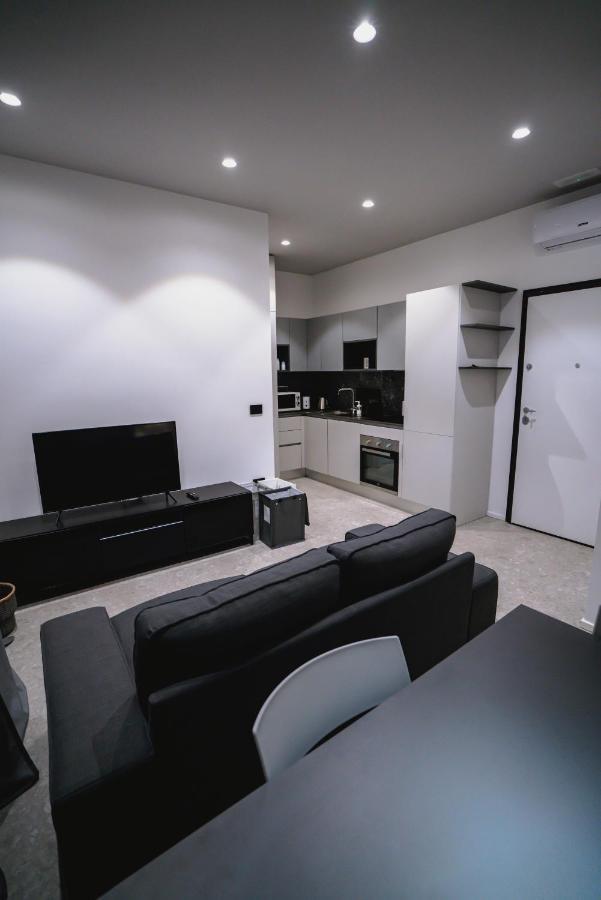 De Luca 6 Apartments Salerno Exteriör bild